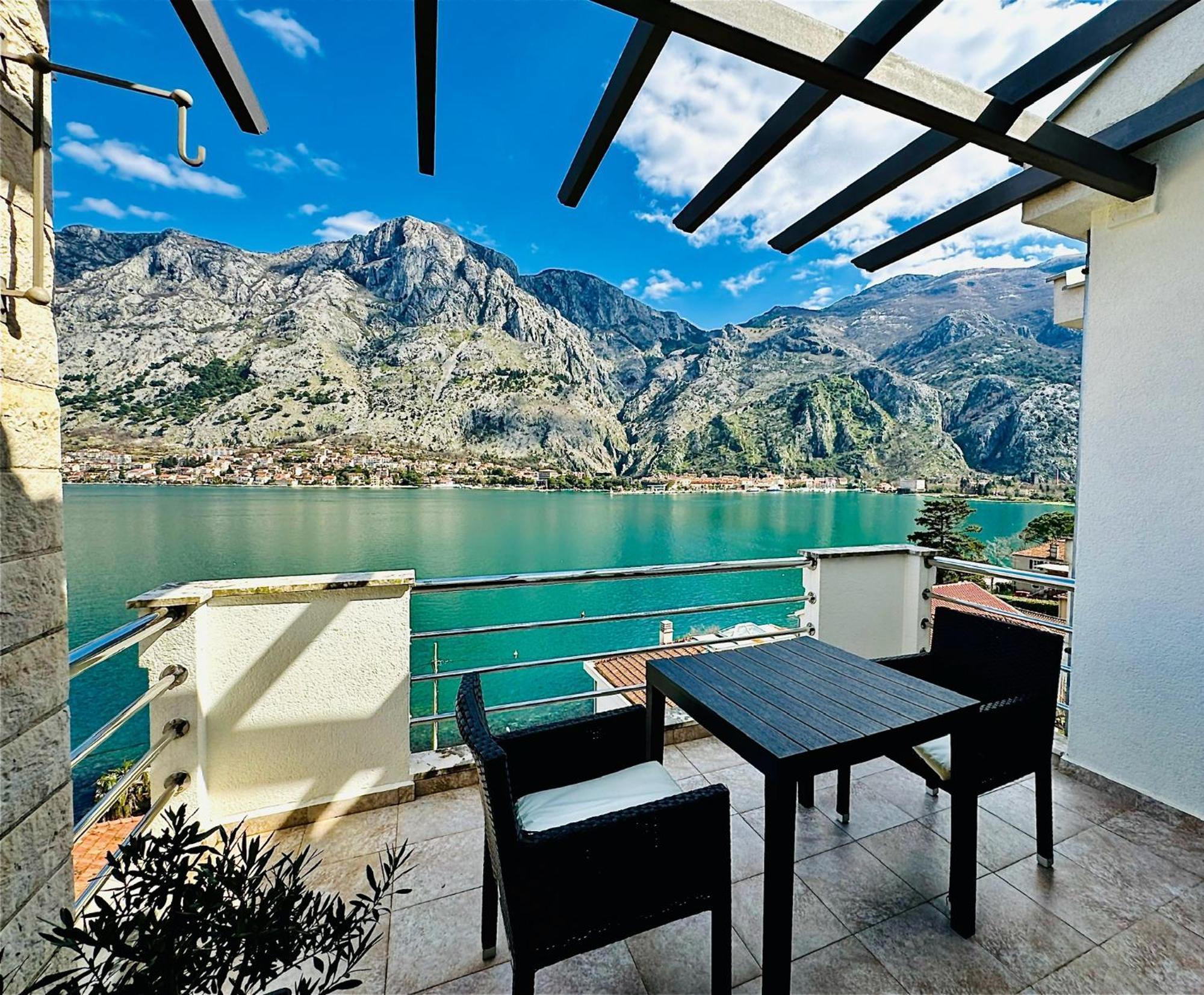 Kotor Muo Apartments C3 エクステリア 写真